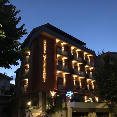 Hotel Miralaghi キアンチャーノ・テルメ エクステリア 写真